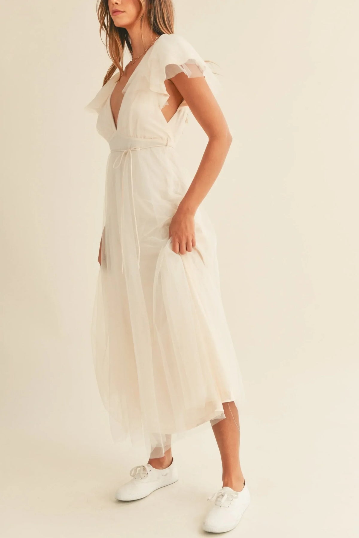 Tulle V neck Ruffle Sleeve Midi Dress