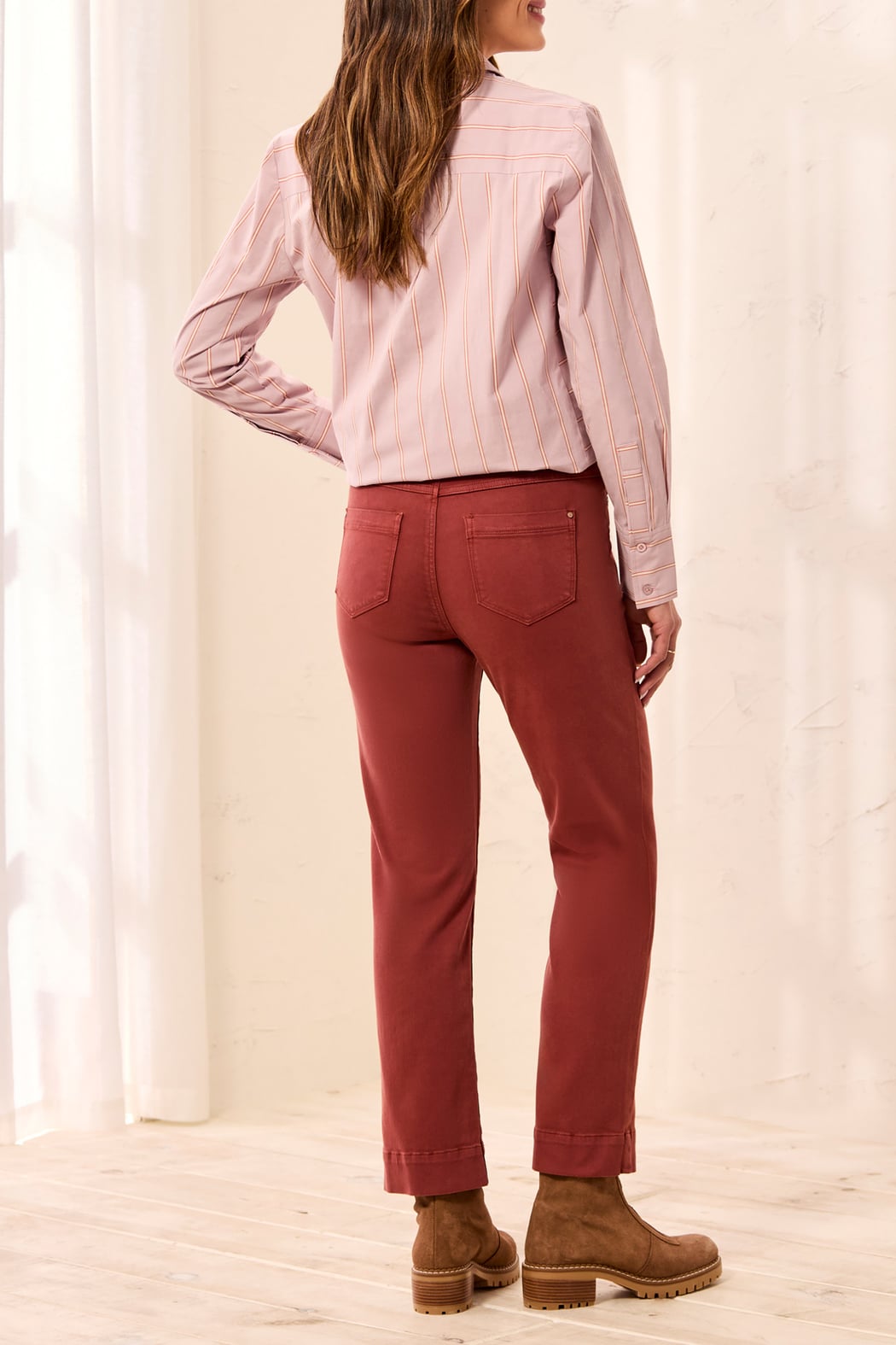 5 Pocket Pull On Ankle Pant