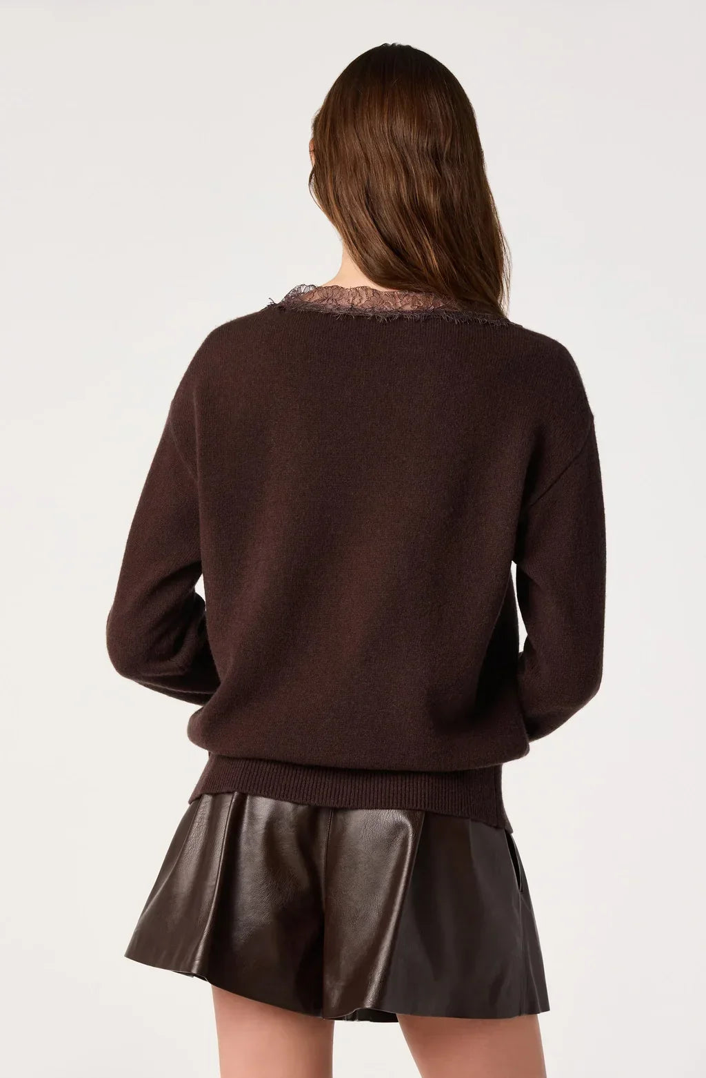 [ASTR The Label] Jadyn V-Neck Sweater