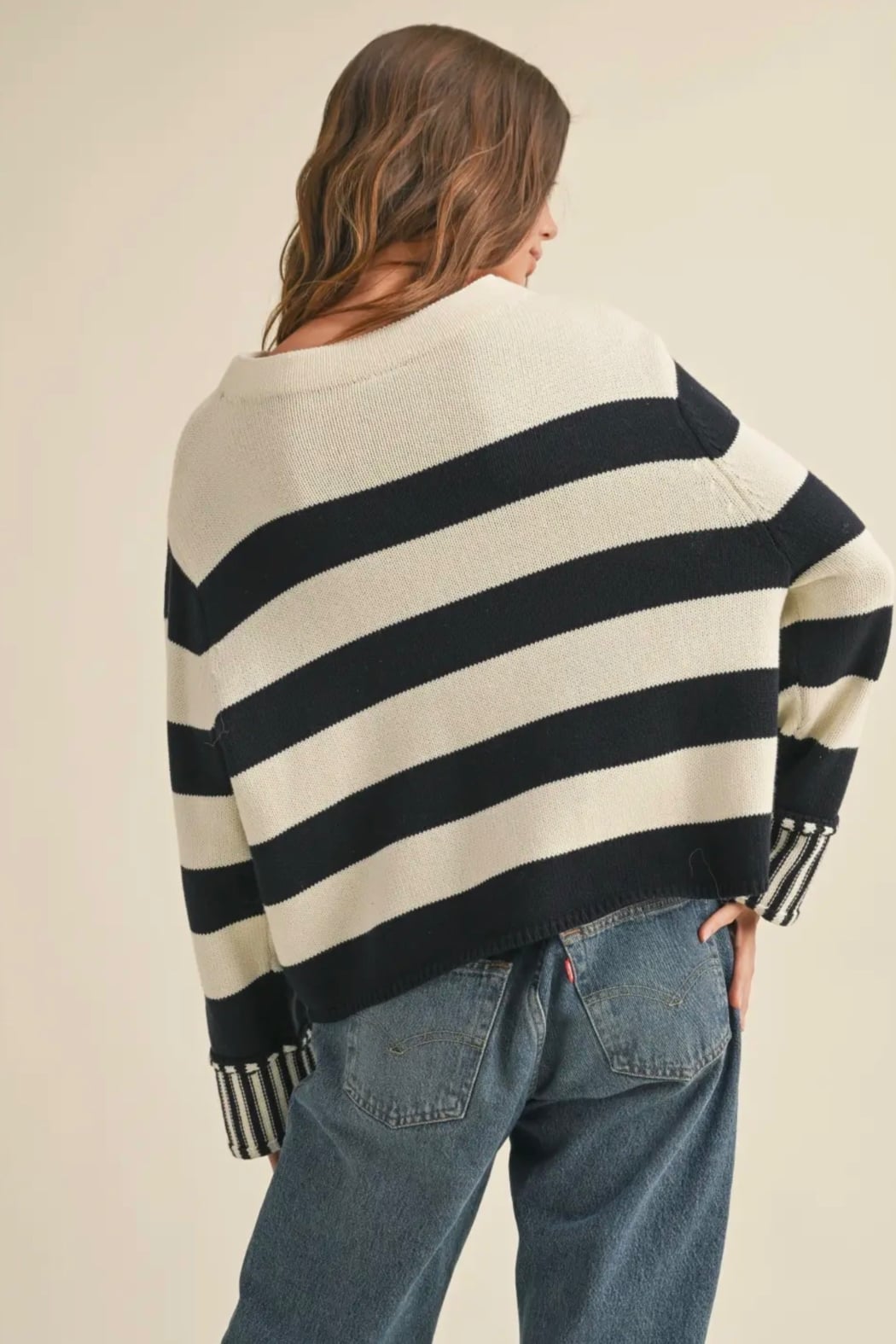 STRIPED SWEATER TOP